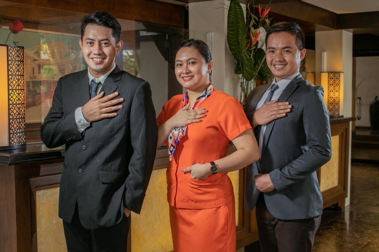 Rosvenil Hotel Tacloban Bagian luar foto